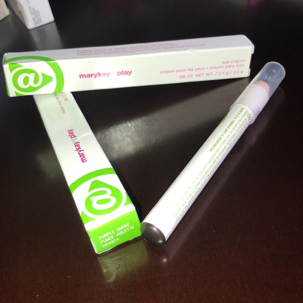 Eye crayon